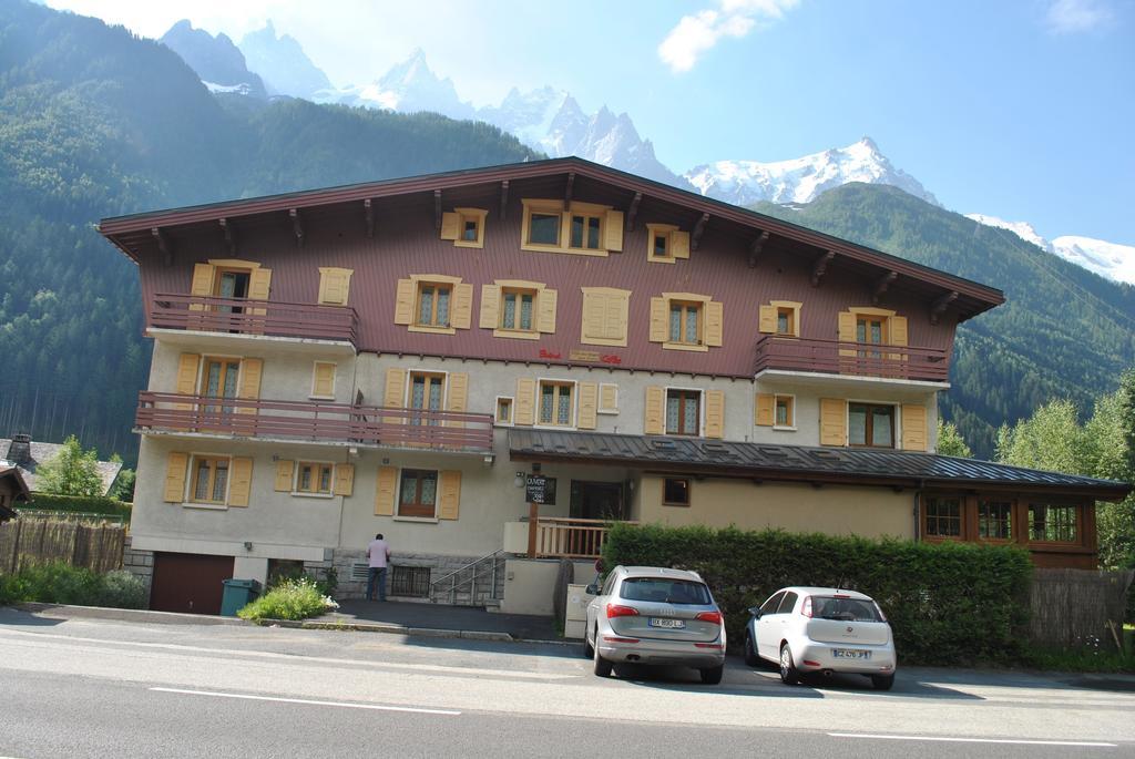 Fleur Des Neiges Hostel Chamonix Buitenkant foto