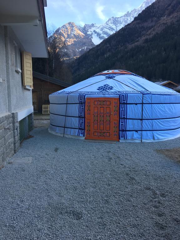 Fleur Des Neiges Hostel Chamonix Buitenkant foto