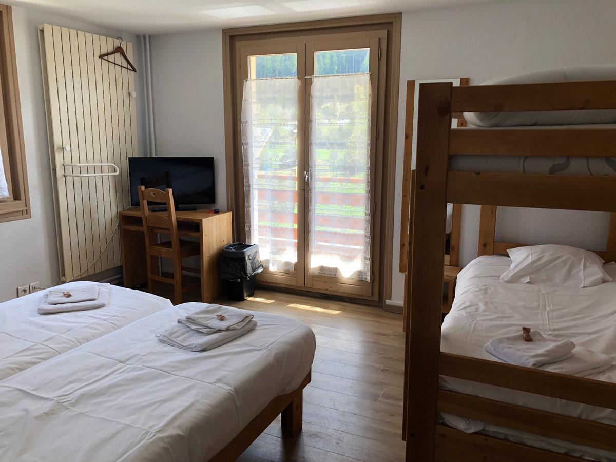 Fleur Des Neiges Hostel Chamonix Buitenkant foto